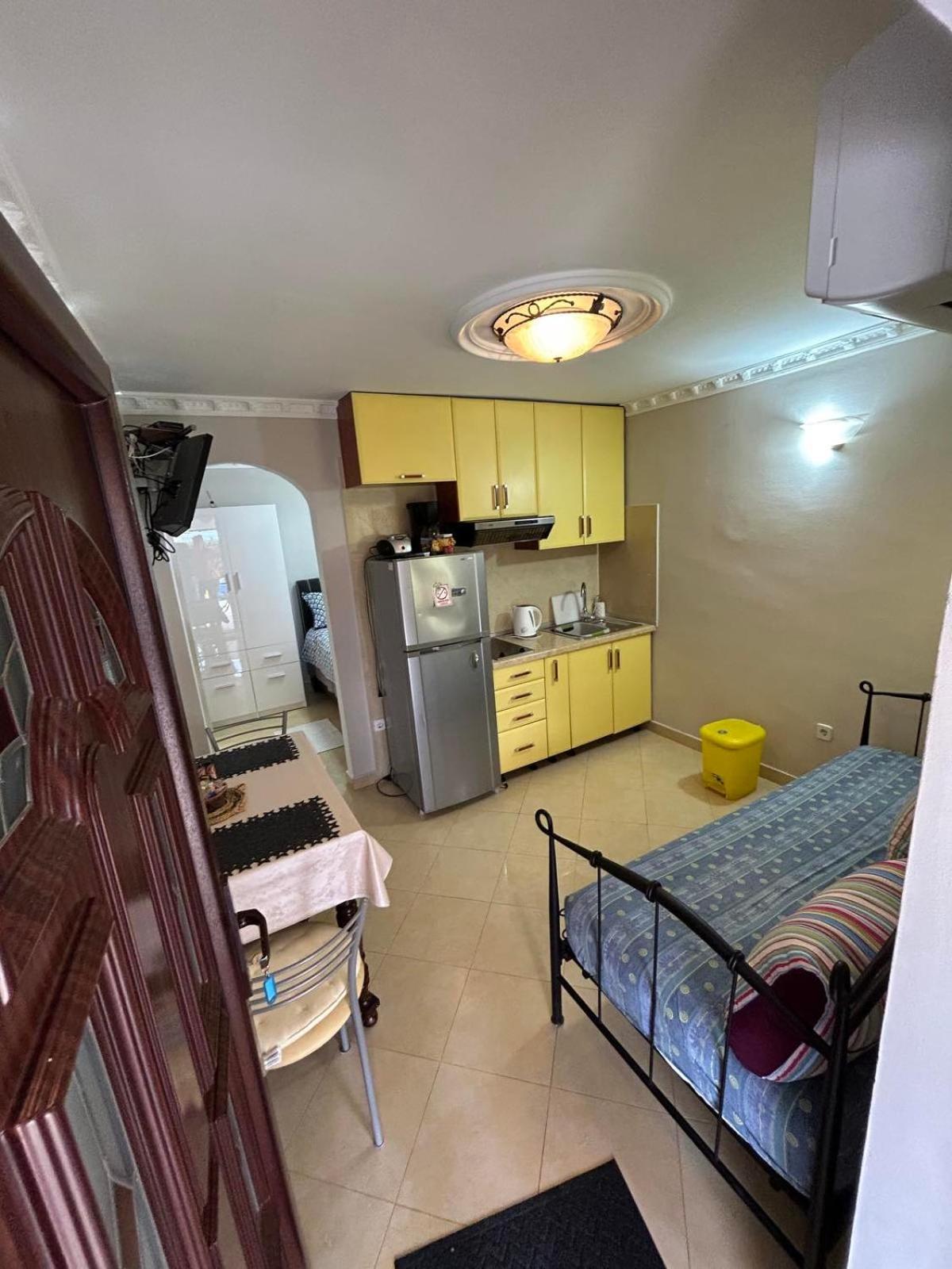 Apartman Pelcic,With Wifi And Free Parking Kostrena Eksteriør billede